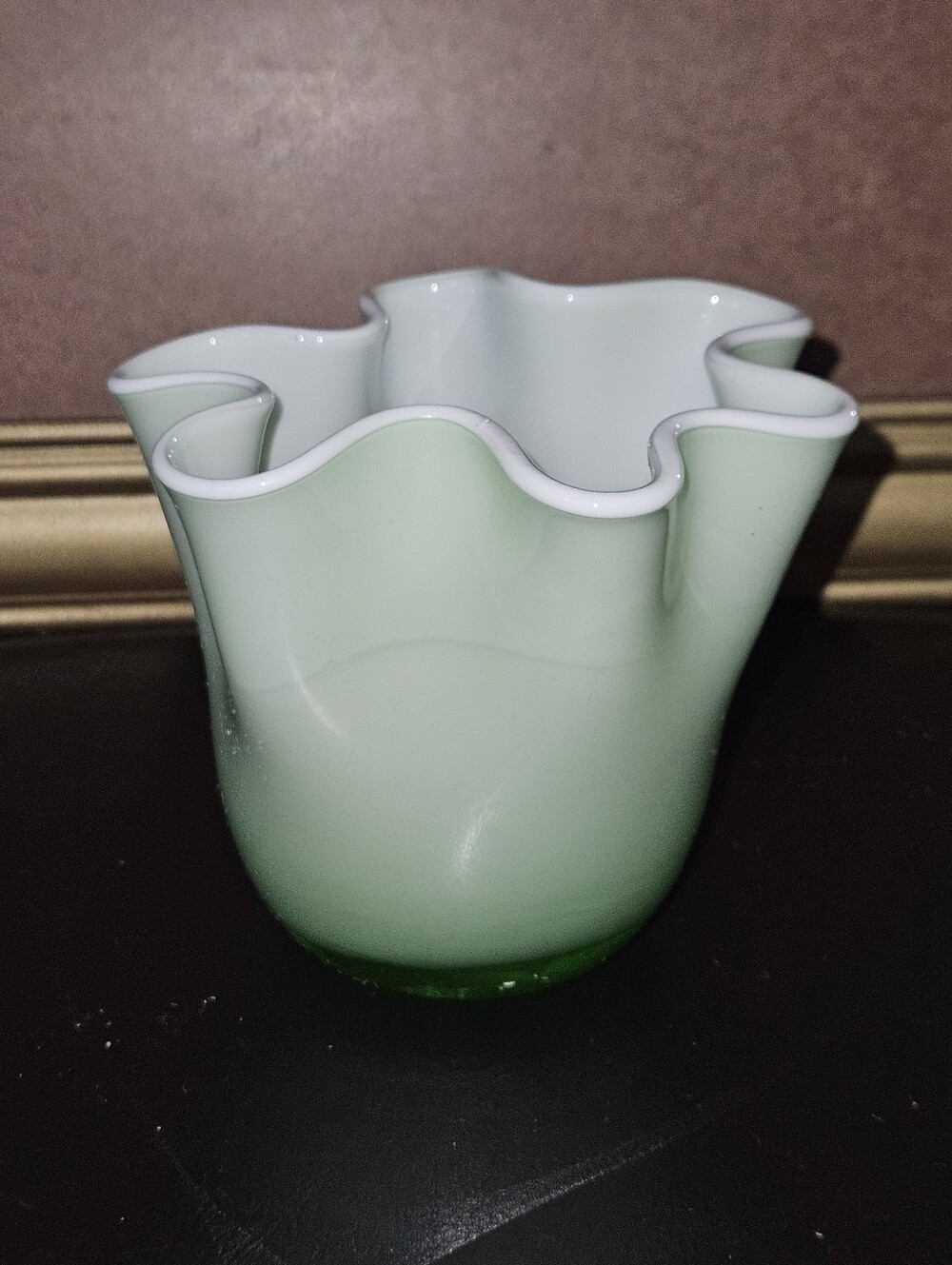Murano Style Green and White Handkerchief Art Glass Vase